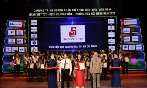 Saigon Co.op đạt top thương hiệu nổi tiếng hàng đầu năm 2022